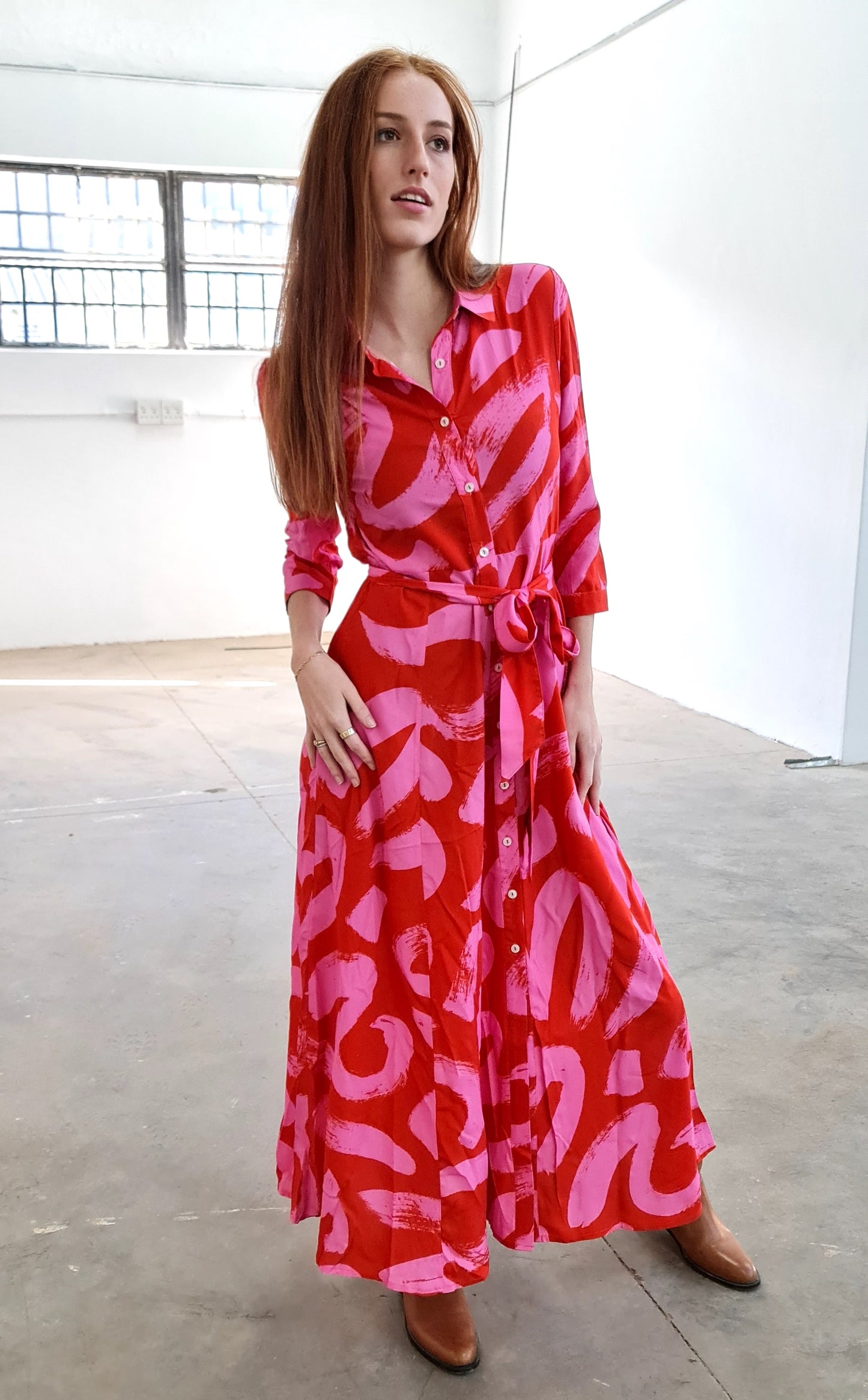 The Christine Red & Pink Paint