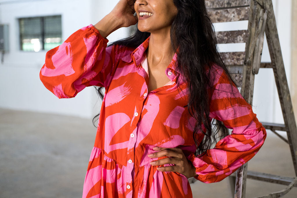 The Carine Red & Pink Paint